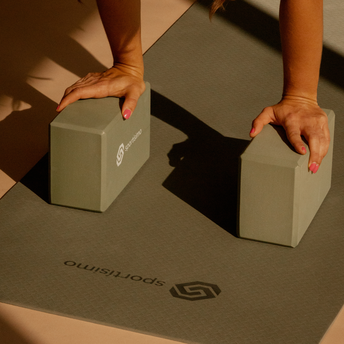 Tapete Basics | Ligero, Antideslizante y Portátil para Yoga & Fitness